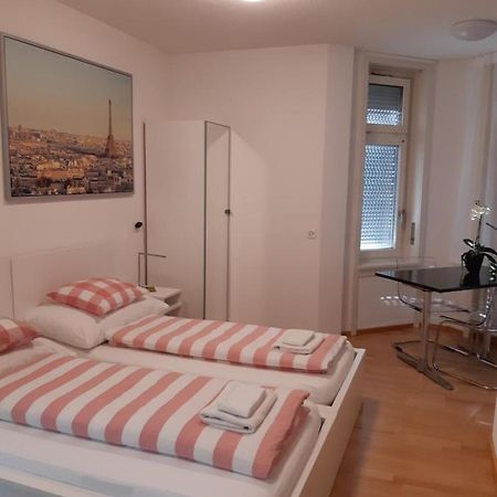 Good Bed Reiden Hotel Luaran gambar