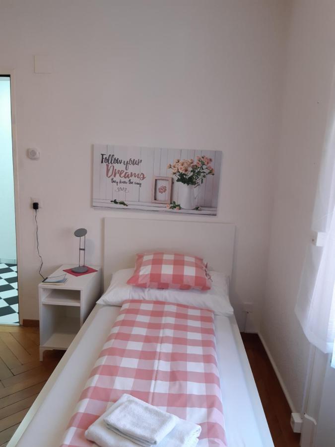 Good Bed Reiden Hotel Luaran gambar